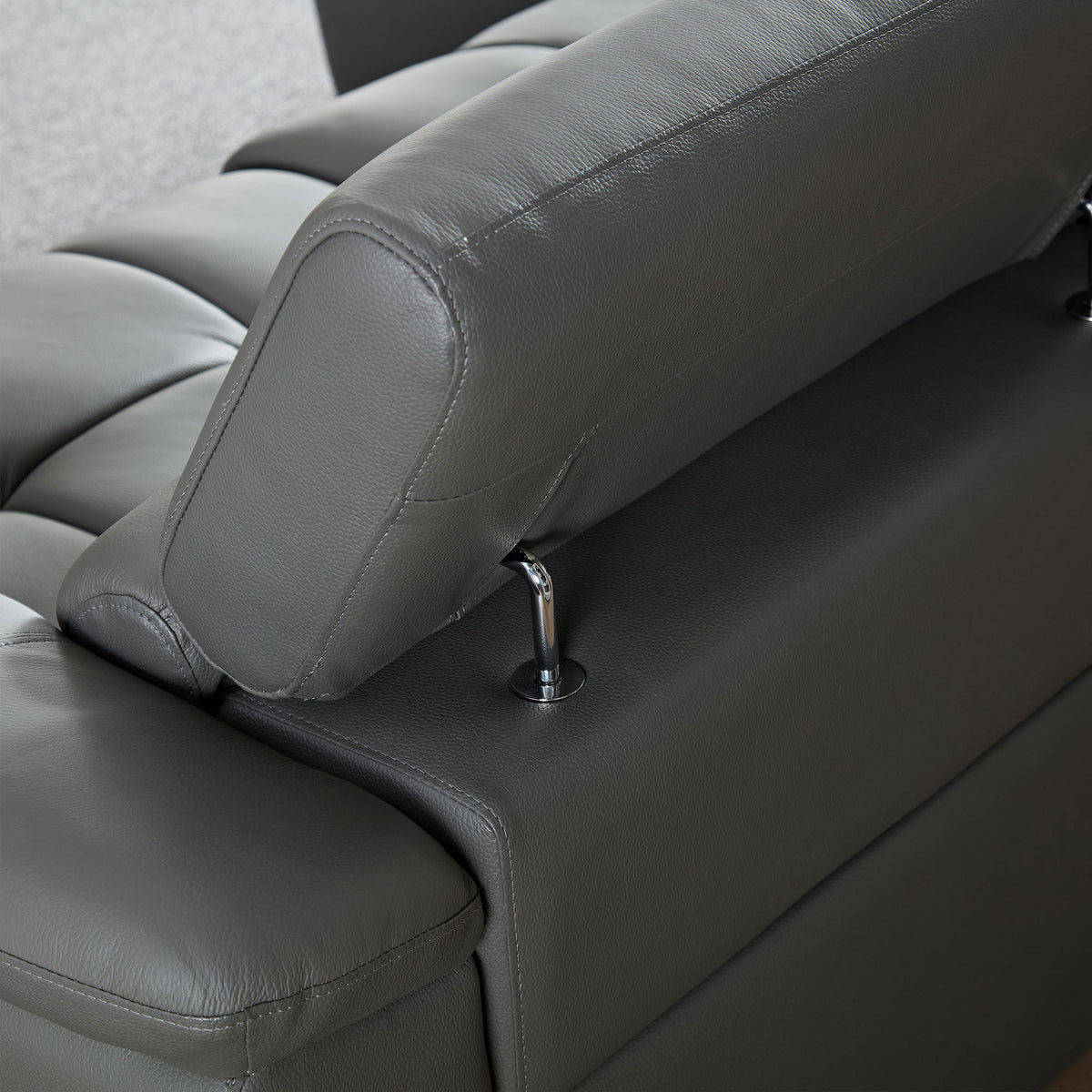 Modern Electric Wall-Hugger Reclining L-Shaped Leather Sofa with USB Port